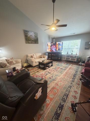916 Beal Way Indianapolis IN 46217