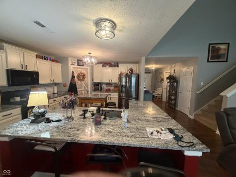 916 Beal Way Indianapolis IN 46217