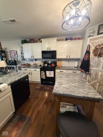 916 Beal Way Indianapolis IN 46217