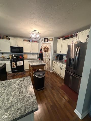 916 Beal Way Indianapolis IN 46217