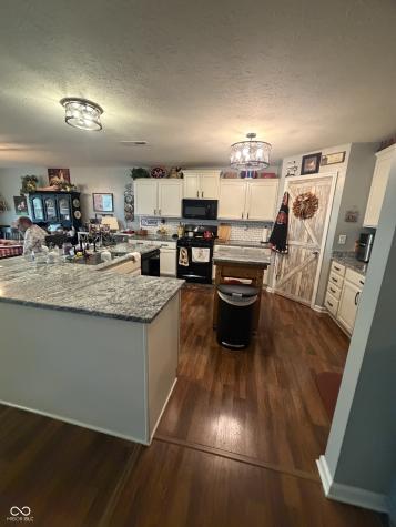 916 Beal Way Indianapolis IN 46217