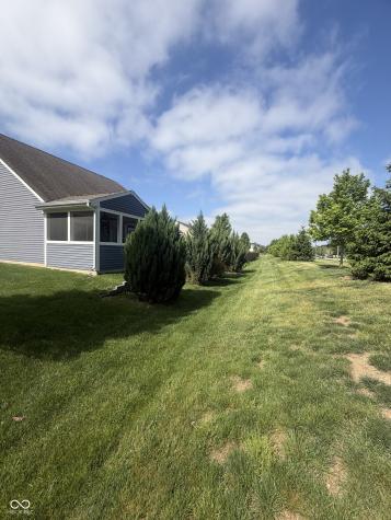 916 Beal Way Indianapolis IN 46217