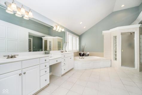 12433 Heatherstone Place Carmel IN 46033