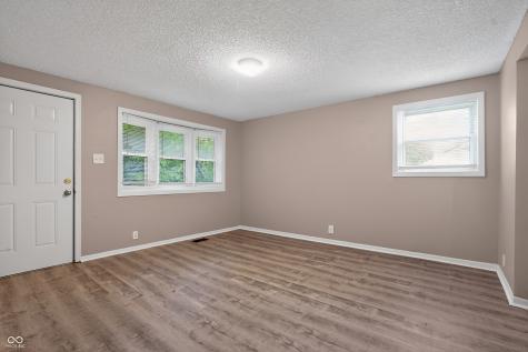 7402 E 46th Street Indianapolis IN 46226