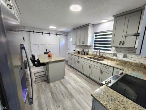 6136 Sandcherry Drive Indianapolis IN 46236