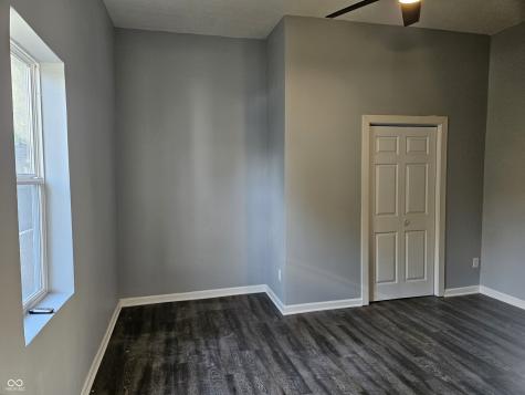626 Holly Avenue Indianapolis IN 46221