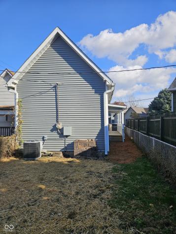 626 Holly Avenue Indianapolis IN 46221