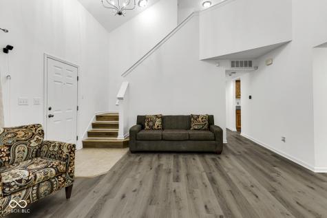 8363 Sotheby Drive Indianapolis IN 46239