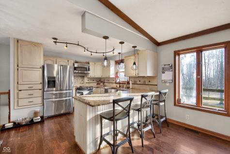 2225 W County Road 300 S Danville IN 46122