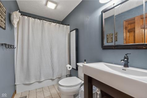 2225 W County Road 300 S Danville IN 46122