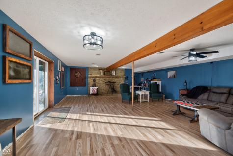 2225 W County Road 300 S Danville IN 46122