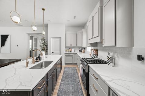 1944 Granville Drive Westfield IN 46074