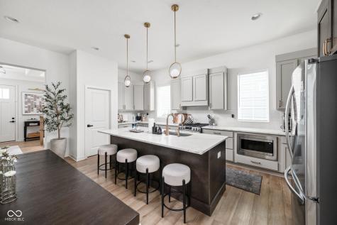 1944 Granville Drive Westfield IN 46074