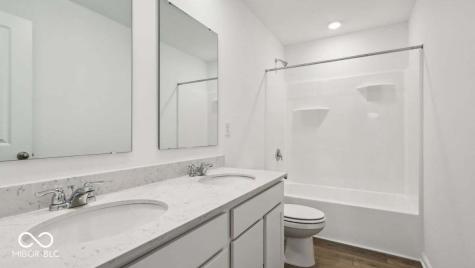 6111 Rhinecliff Drive Whitestown IN 46075