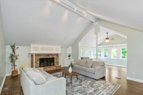 8931 Butternut Court Indianapolis IN 46260