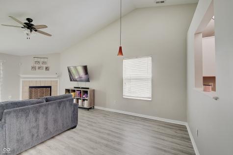 5541 Fair Ridge Place Indianapolis IN 46221