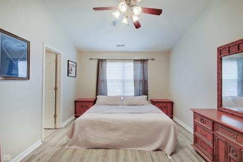 5541 Fair Ridge Place Indianapolis IN 46221
