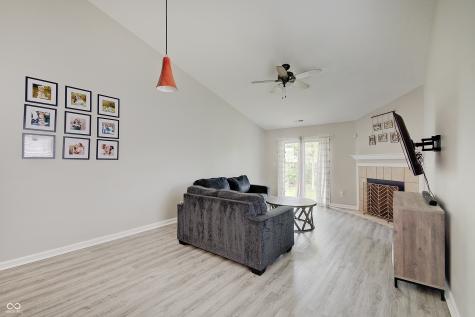 5541 Fair Ridge Place Indianapolis IN 46221