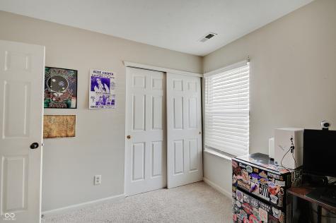 5541 Fair Ridge Place Indianapolis IN 46221