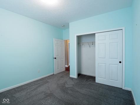8346 Montgomery Avenue Indianapolis IN 46227