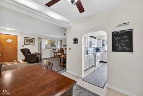 117 S Walnut Street Ellettsville IN 47429