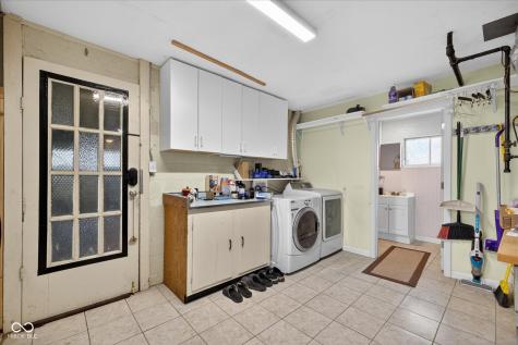 117 S Walnut Street Ellettsville IN 47429