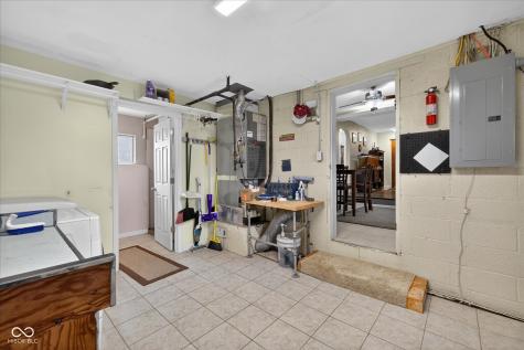 117 S Walnut Street Ellettsville IN 47429