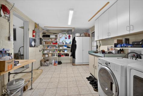 117 S Walnut Street Ellettsville IN 47429