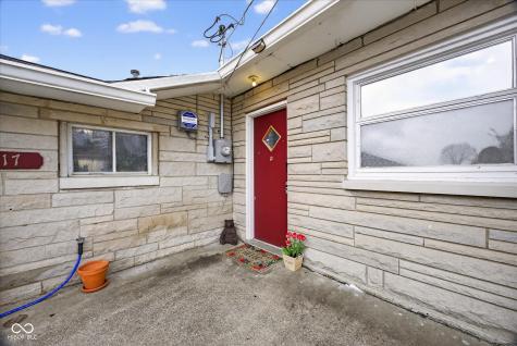 117 S Walnut Street Ellettsville IN 47429