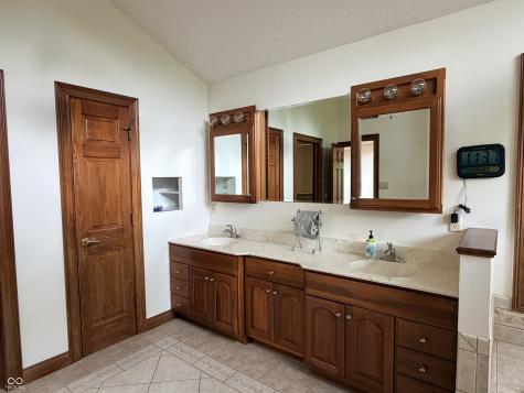 3401 E Loretta Drive Indianapolis IN 46227