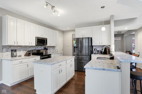 9756 Scotch Pine Court Fishers IN 46037
