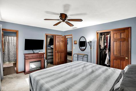 1045 Madrid Road Greenwood IN 46143