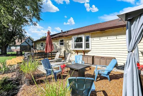 1045 Madrid Road Greenwood IN 46143