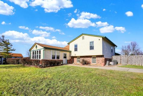 8434 Corkwood Drive Indianapolis IN 46227