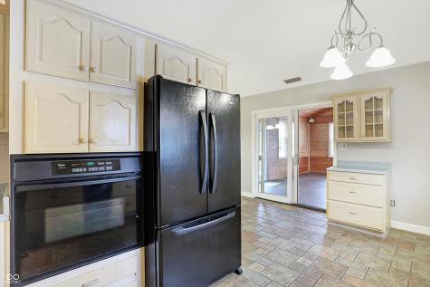 8434 Corkwood Drive Indianapolis IN 46227