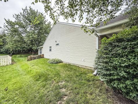 6919 Millbrook Circle Indianapolis IN 46237