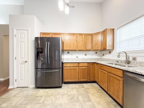 6919 Millbrook Circle Indianapolis IN 46237
