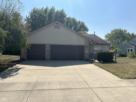 5435 Claybrooke Drive Indianapolis IN 46221