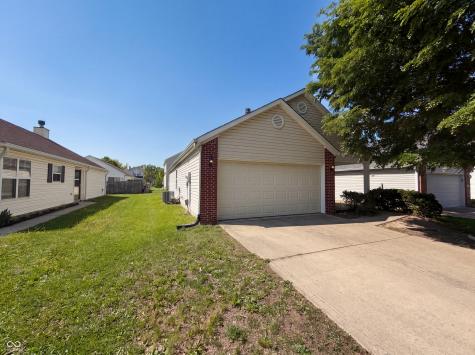 149 Gazebo Drive Indianapolis IN 46227