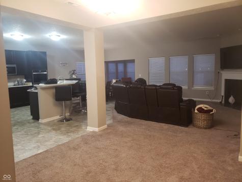 9149 Thames Drive Avon IN 46123