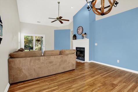 6308 Valleyview Drive Fishers IN 46038