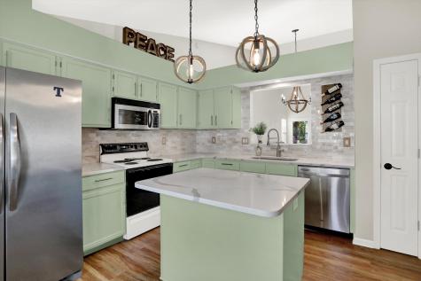 6308 Valleyview Drive Fishers IN 46038