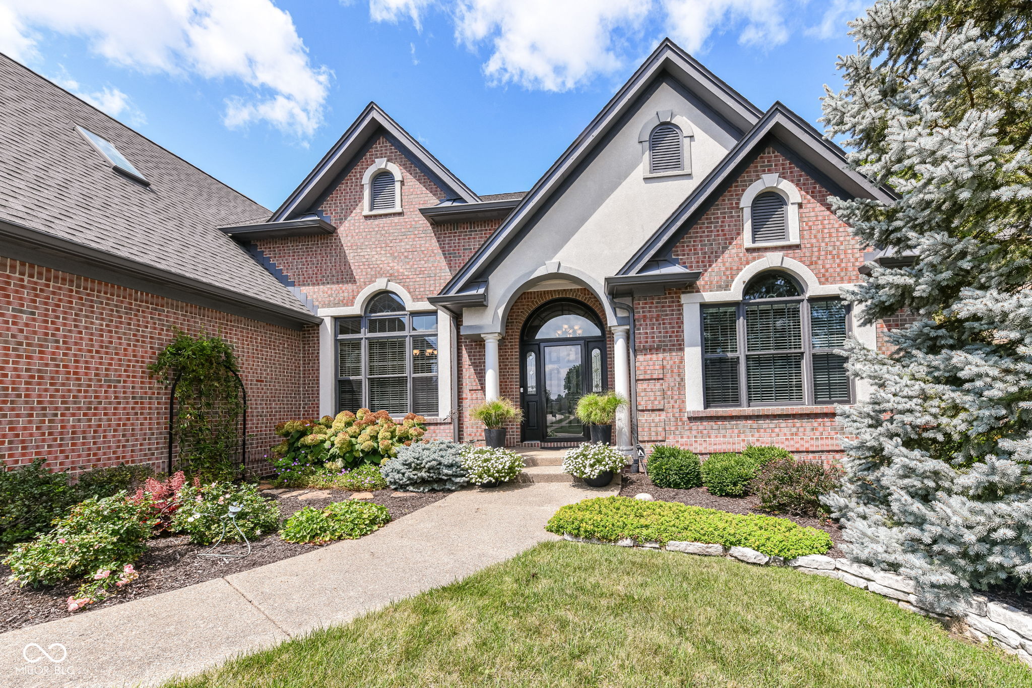 11940 Pebblepointe Pass Carmel IN 46033