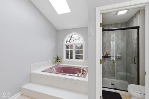12629 Old Stone Drive Indianapolis IN 46236