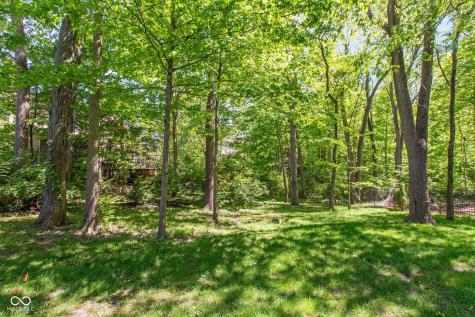 12629 Old Stone Drive Indianapolis IN 46236
