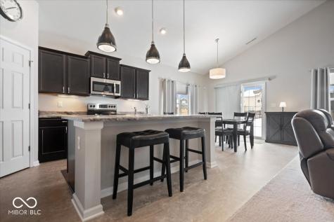 8138 Cagles Mill Trace Avon IN 46123