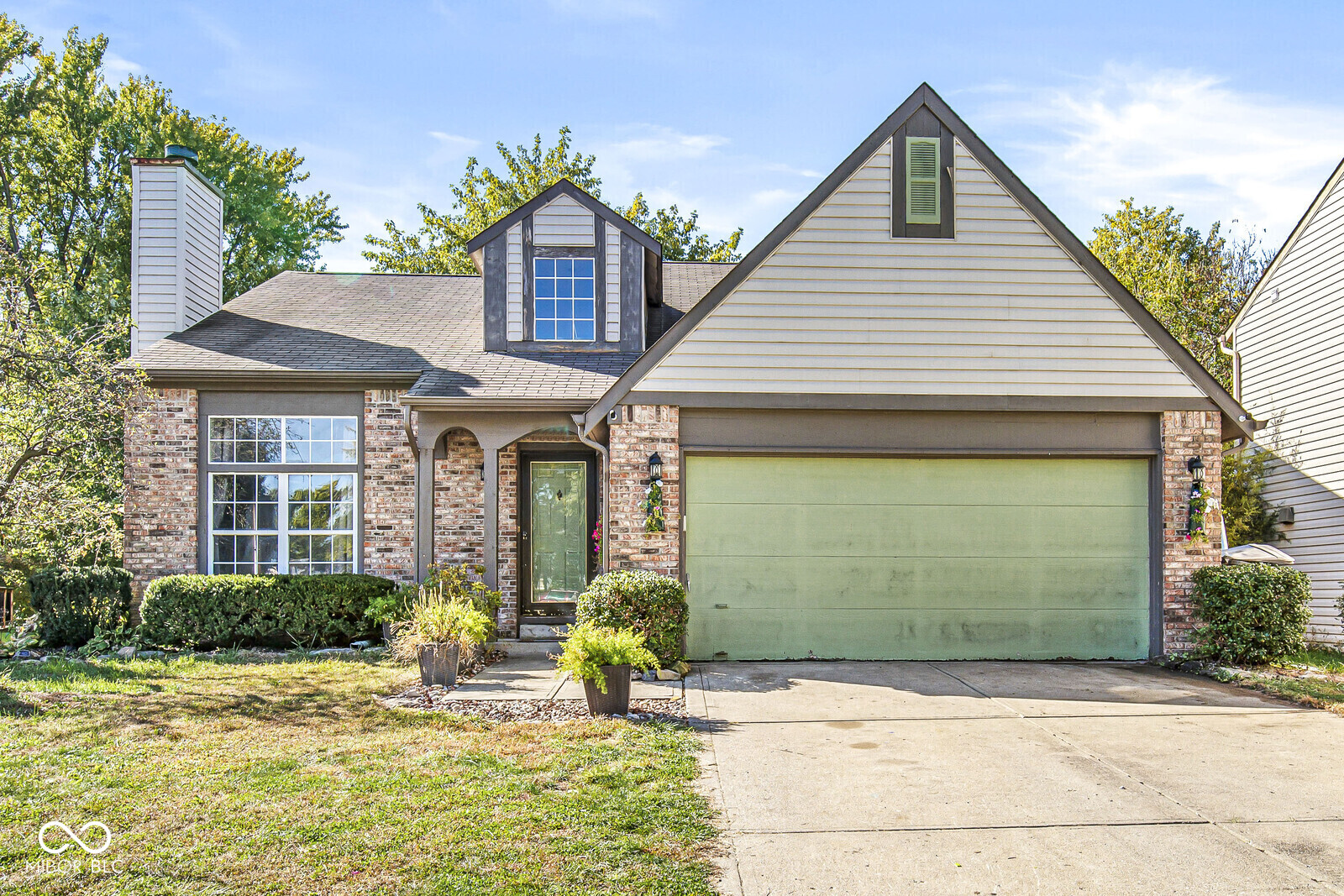 8052 Snug Harbor Lane Indianapolis IN 46227