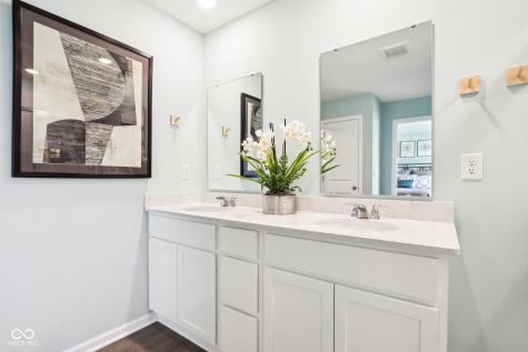 9149 Faulkner Drive Indianapolis IN 46239