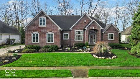 5861 Dawnwood Drive Carmel IN 46033