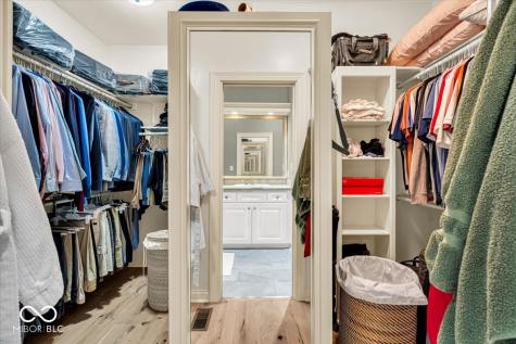 5861 Dawnwood Drive Carmel IN 46033